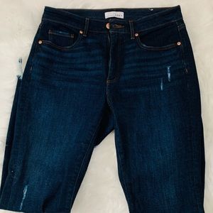 Dark wash raw hem LOFT curvy skinny jeans
